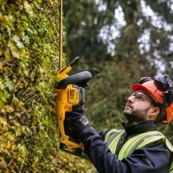 Taille-haie XR 18 V 55 cm (sans batterie ni chargeur) en boîte carton - DEWALT - DCMHT563N -Outil De Jardin Soldes Boutique AFD 122108