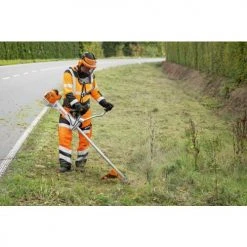 Débroussailleuse thermique FS 561 C-EM avec couteau taillis 350-3 -Outil De Jardin Soldes Boutique AFD 140011