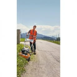 Tondeuse à gazon thermique tractée Stihl RM 4 RTP 173 cm³ -Outil De Jardin Soldes Boutique AFD 140401